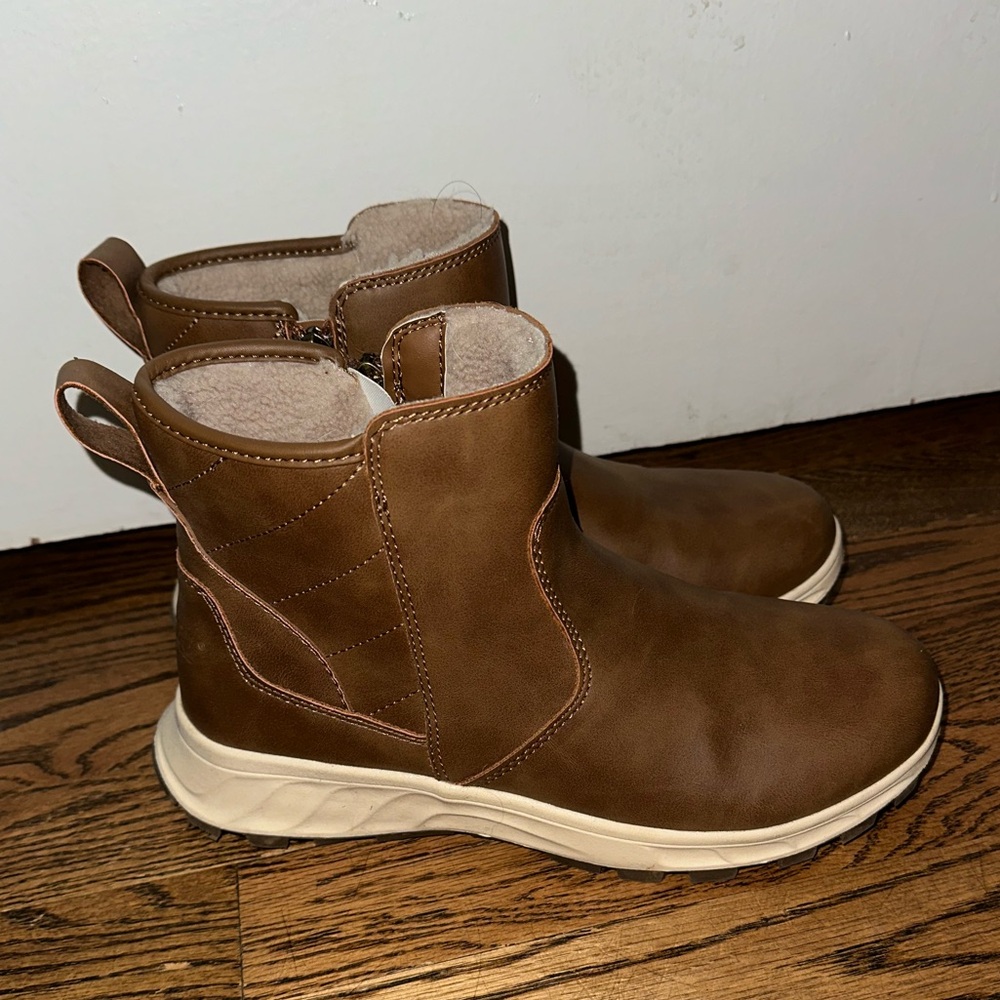 Khombu Brown Winter Boots